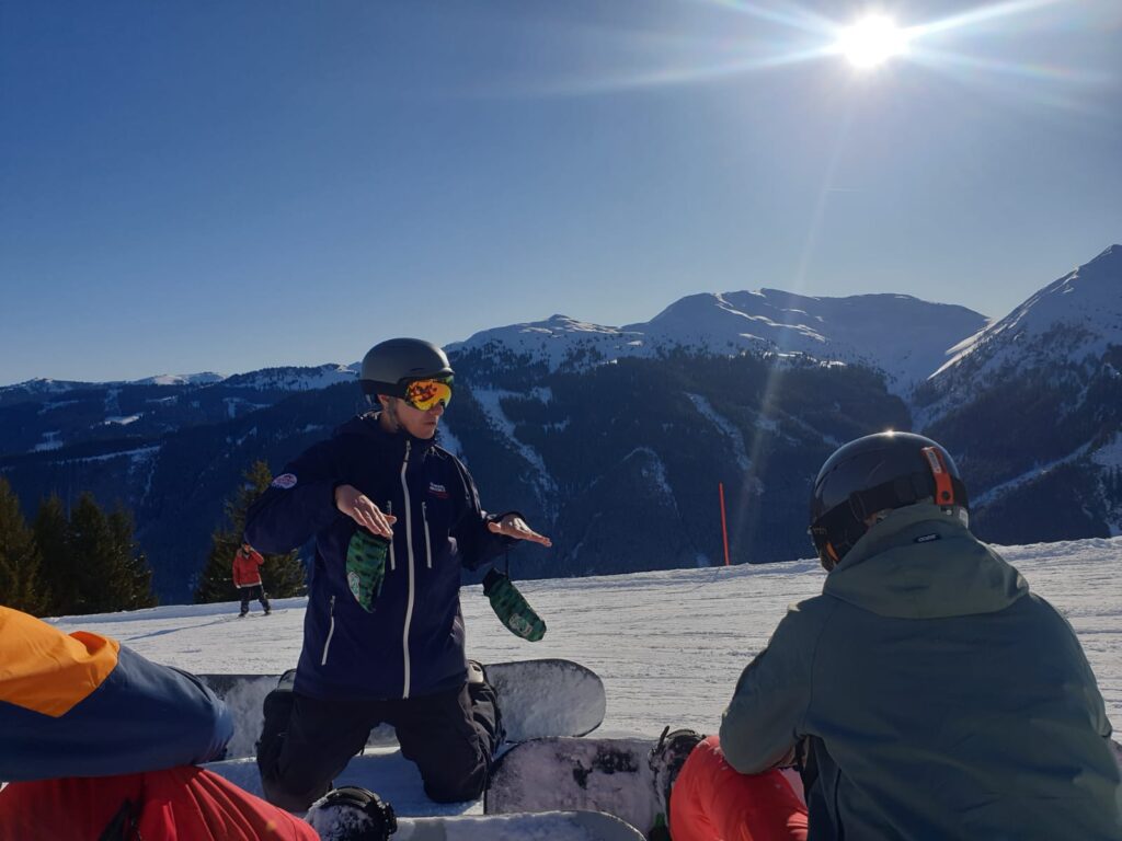 Snowboarding Instructor - Chf Tech Edgar